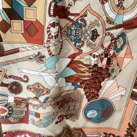 Boho patterned scarf. - Picture 2 of 4